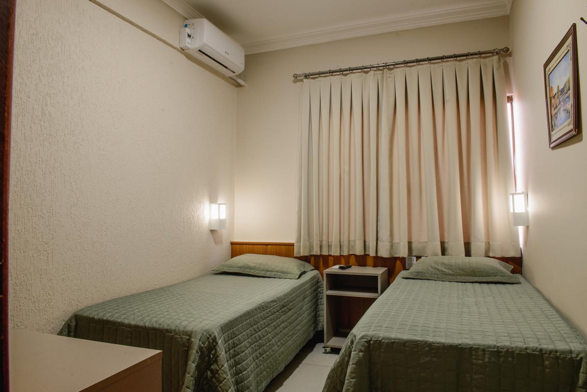 Hotel Trevo Cascavel Exterior photo